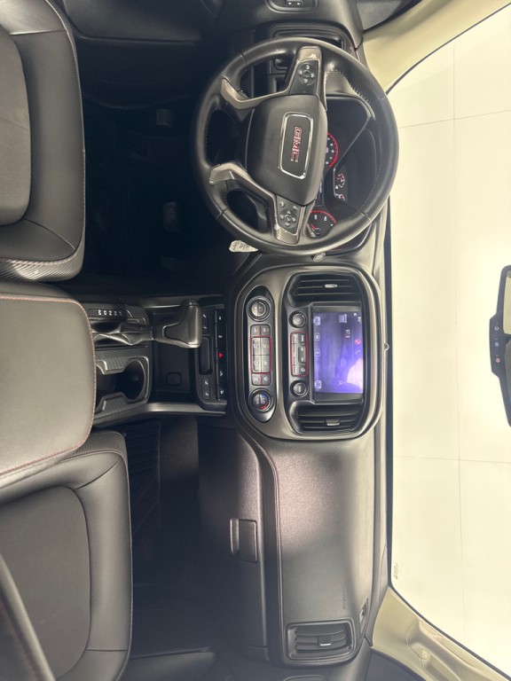 2015 GMC Canyon Image 27