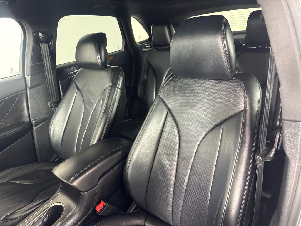 2015 Lincoln MKC Image 12
