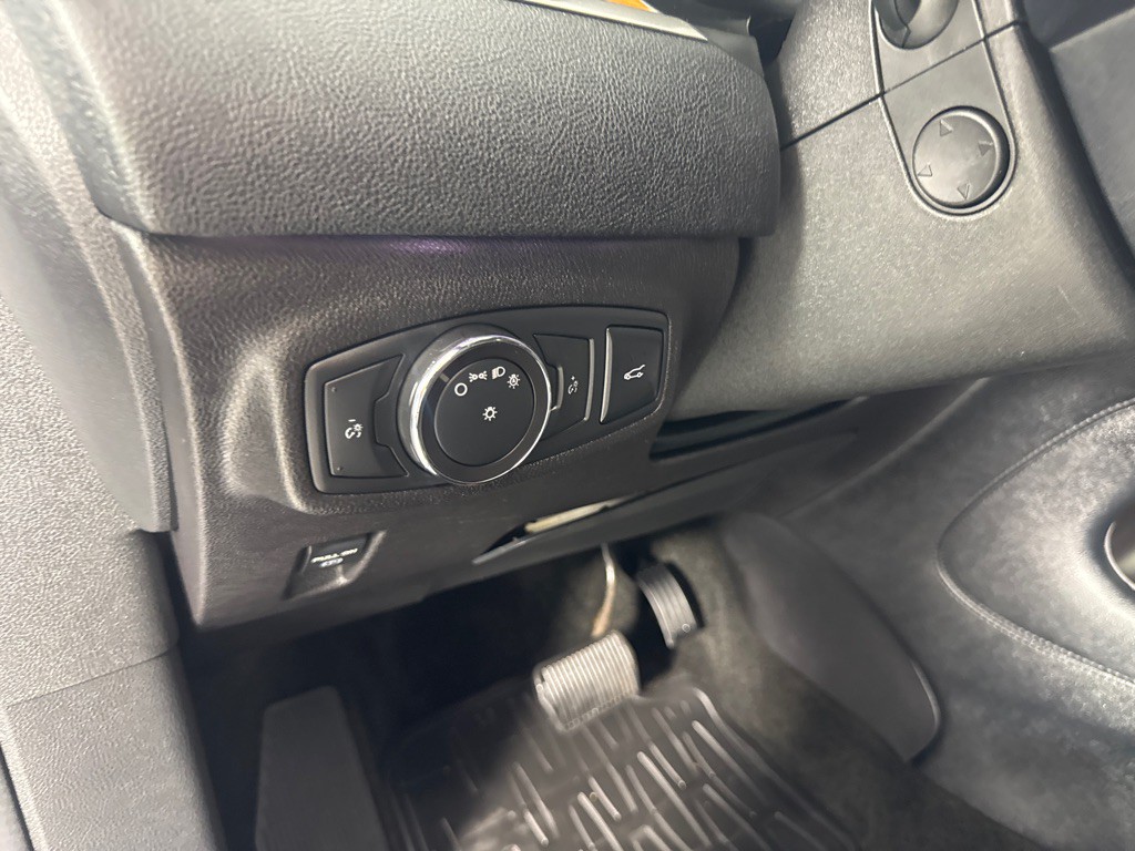 2015 Lincoln MKC Image 14