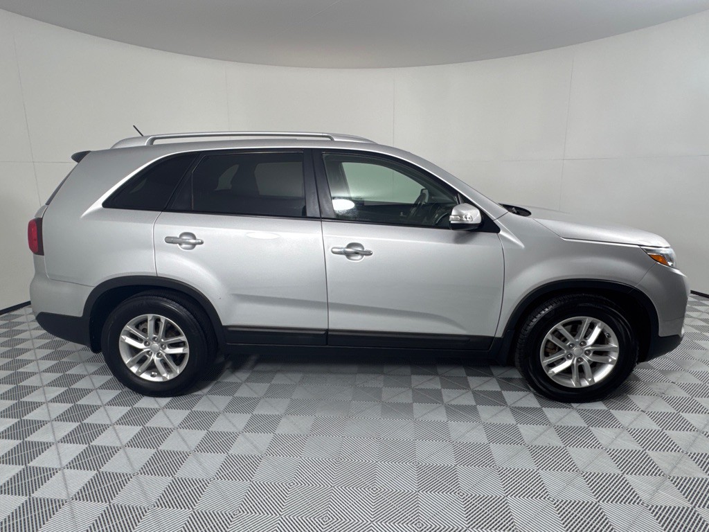 2014 Kia Sorento Image 4