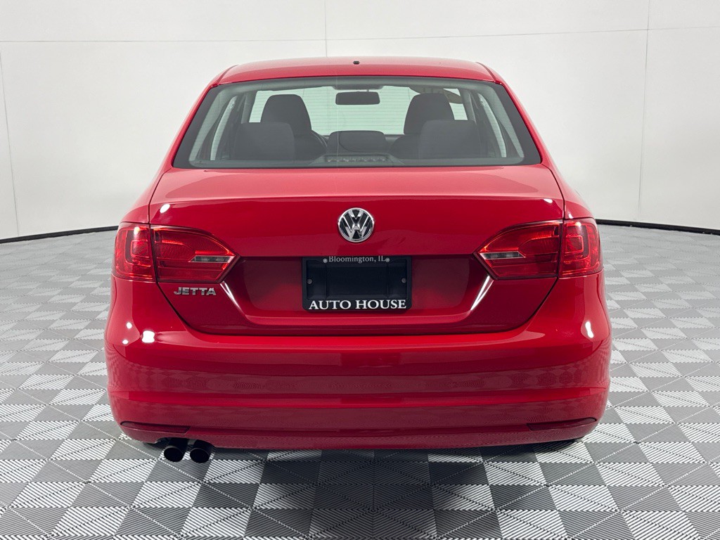 2011 Volkswagen Jetta Image 6