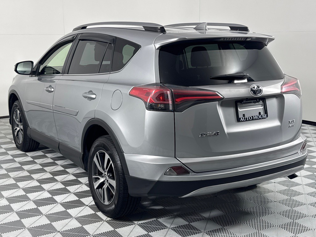 2018 Toyota Rav4 Image 7