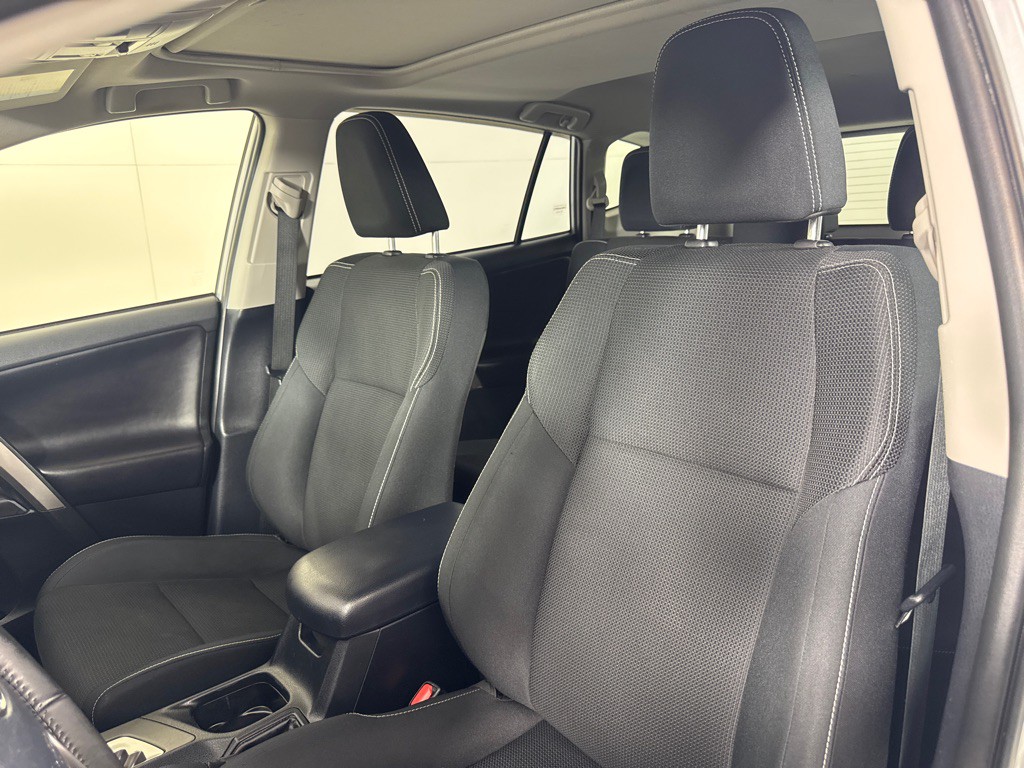 2018 Toyota Rav4 Image 15