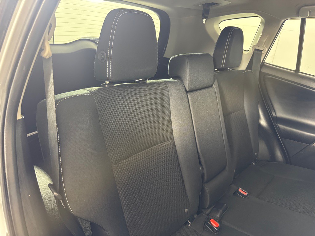 2018 Toyota Rav4 Image 27