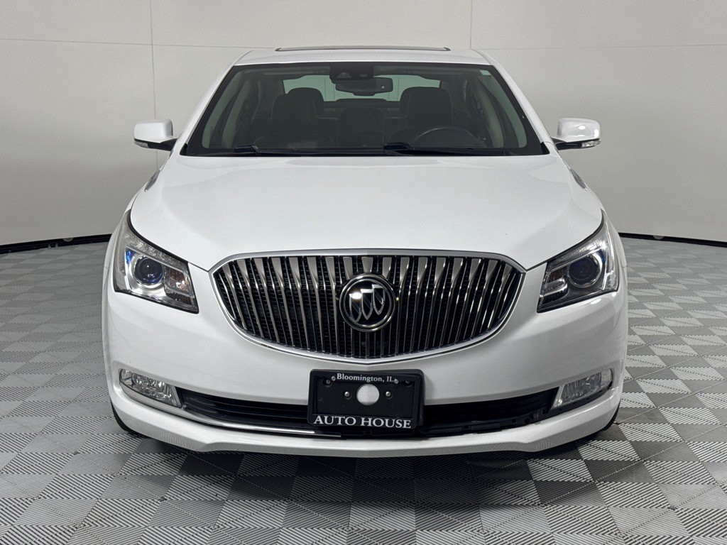 2015 Buick Lacrosse Image 12