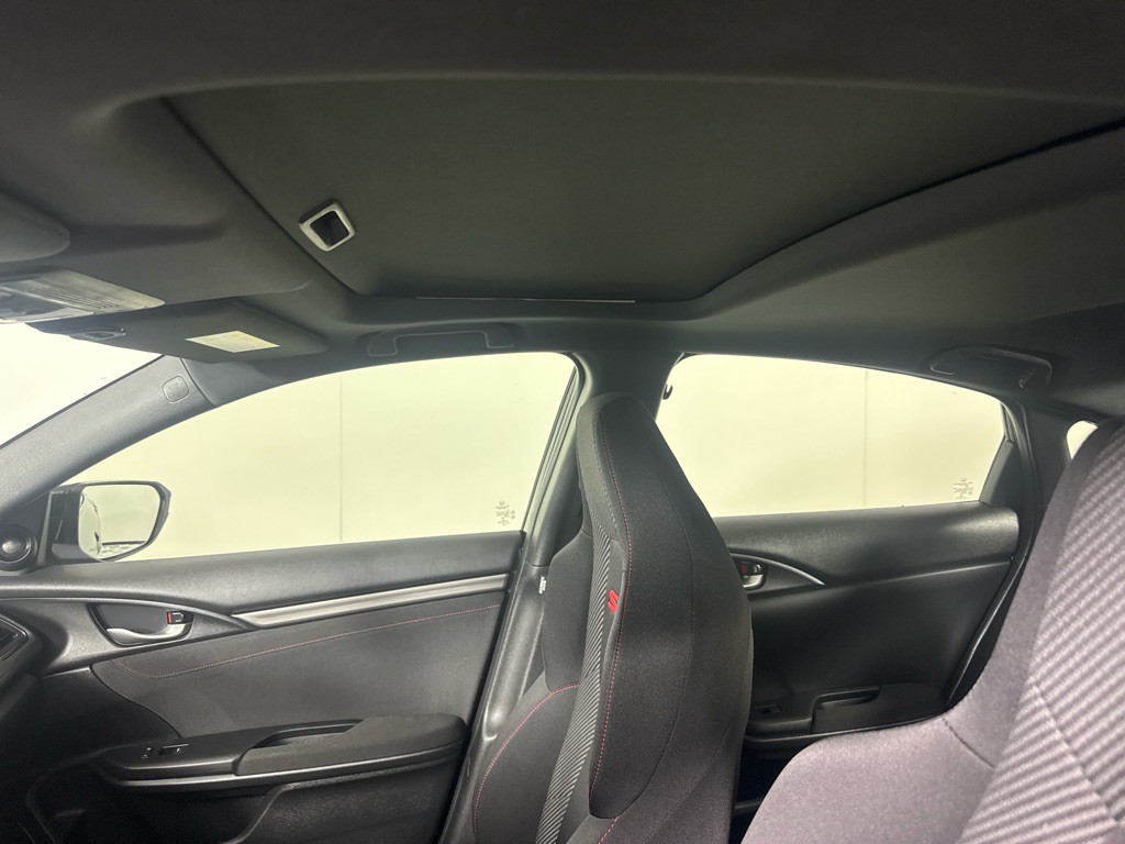 2018 Honda Civic Image 15