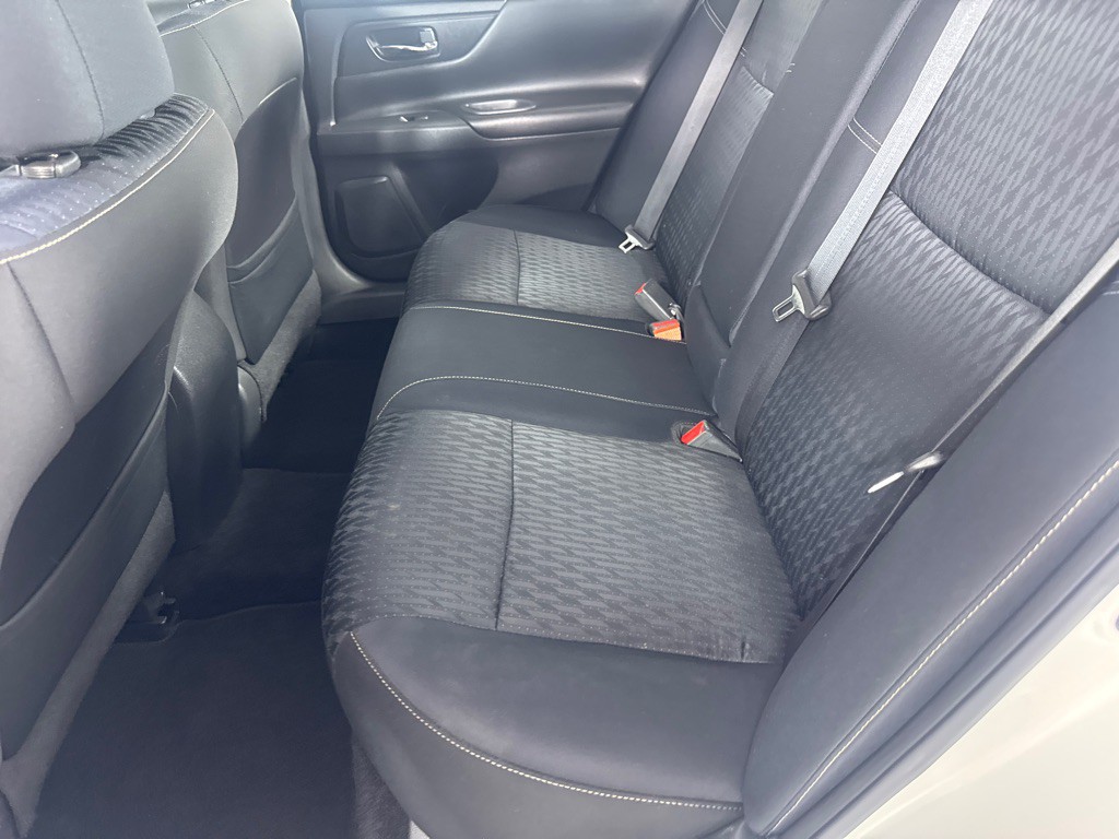 2017 Nissan Altima Image 17