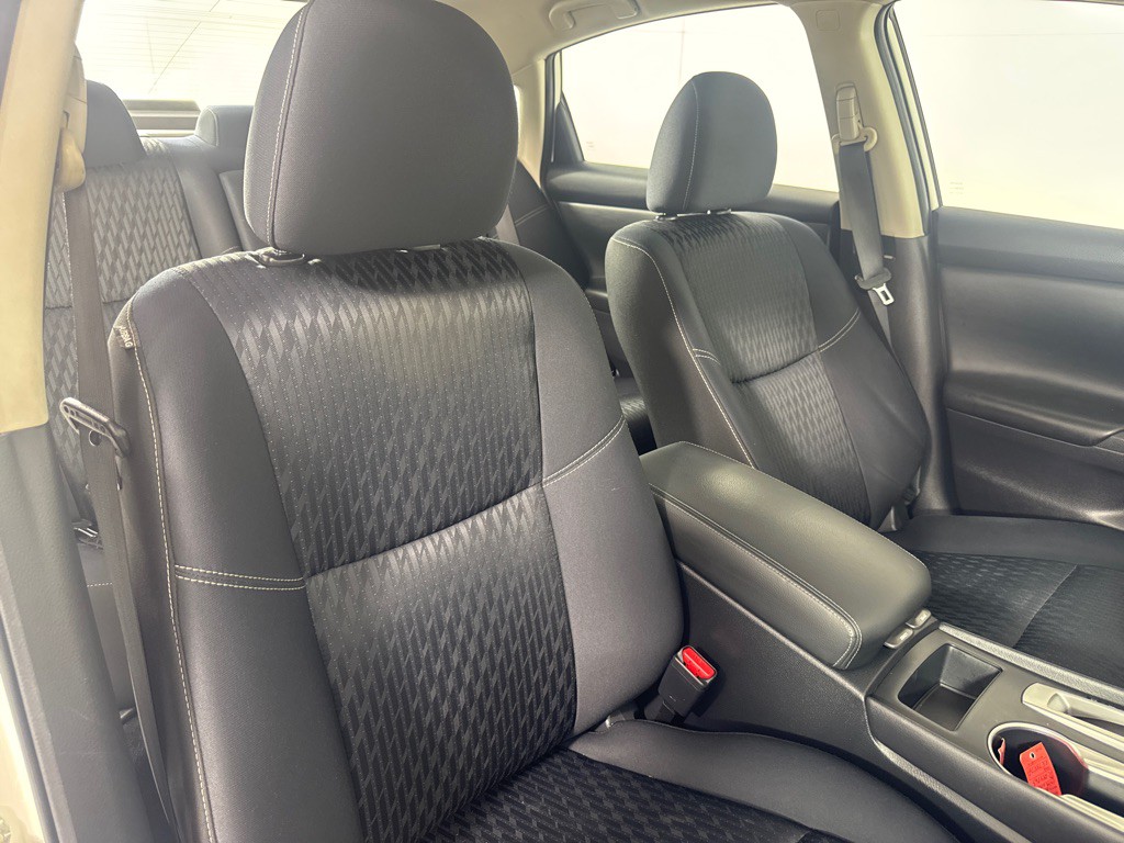2017 Nissan Altima Image 22