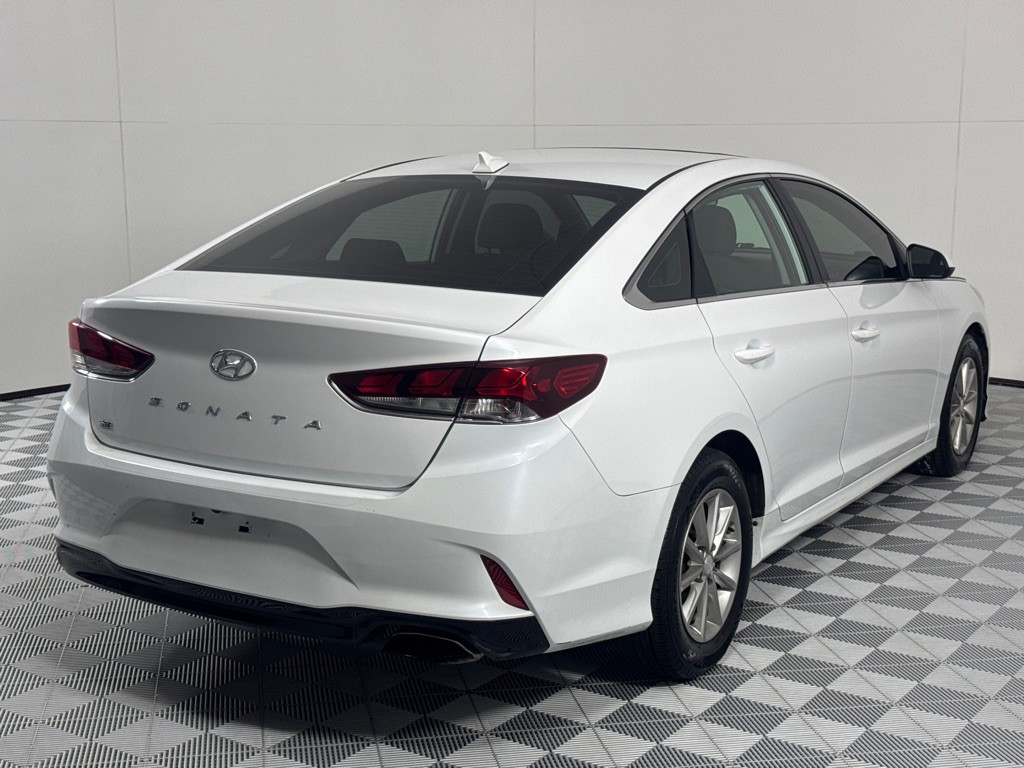 2018 Hyundai Sonata Image 5
