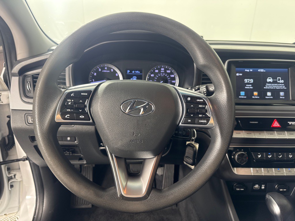 2018 Hyundai Sonata Image 16