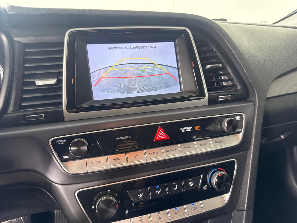 2018 Hyundai Sonata Image 18