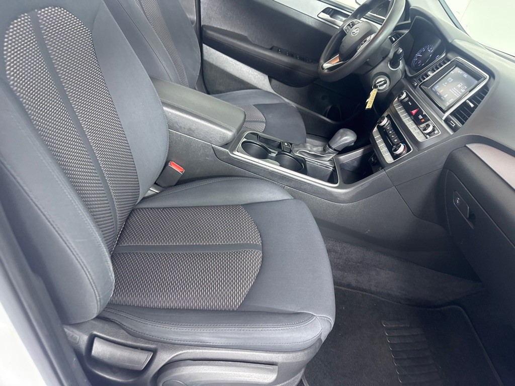 2018 Hyundai Sonata Image 24