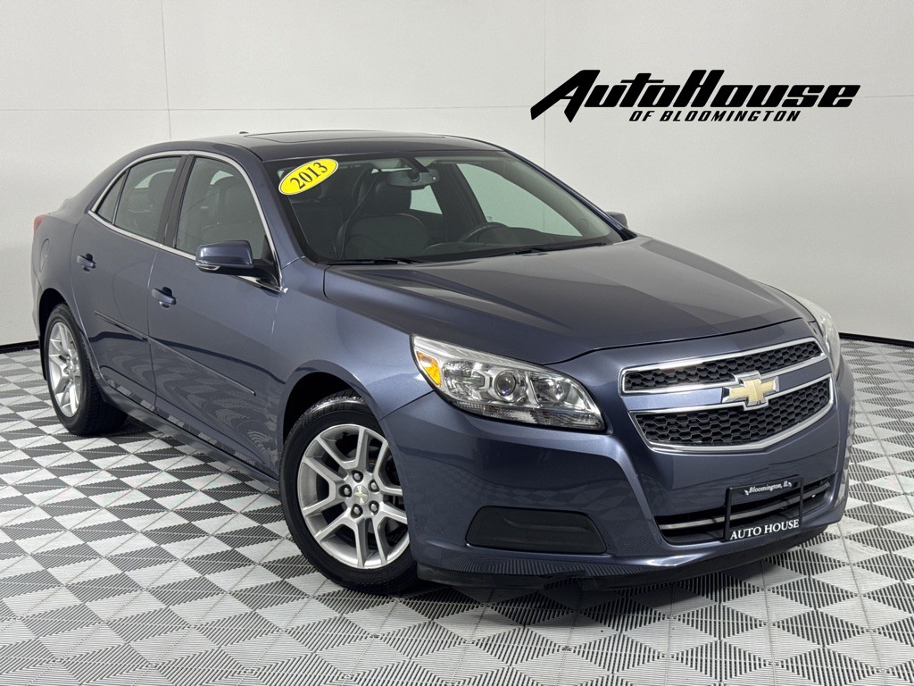 2013 Chevrolet Malibu Image 1