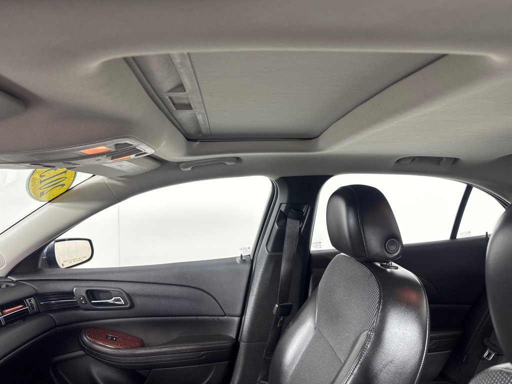 2013 Chevrolet Malibu Image 12