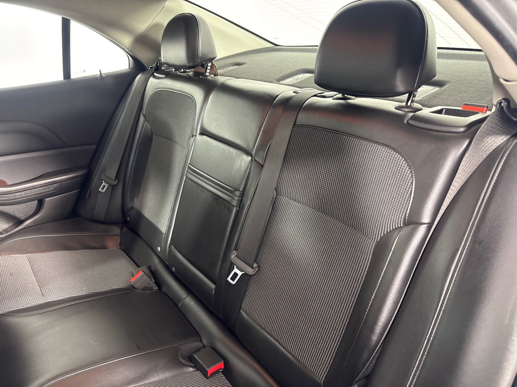 2013 Chevrolet Malibu Image 19