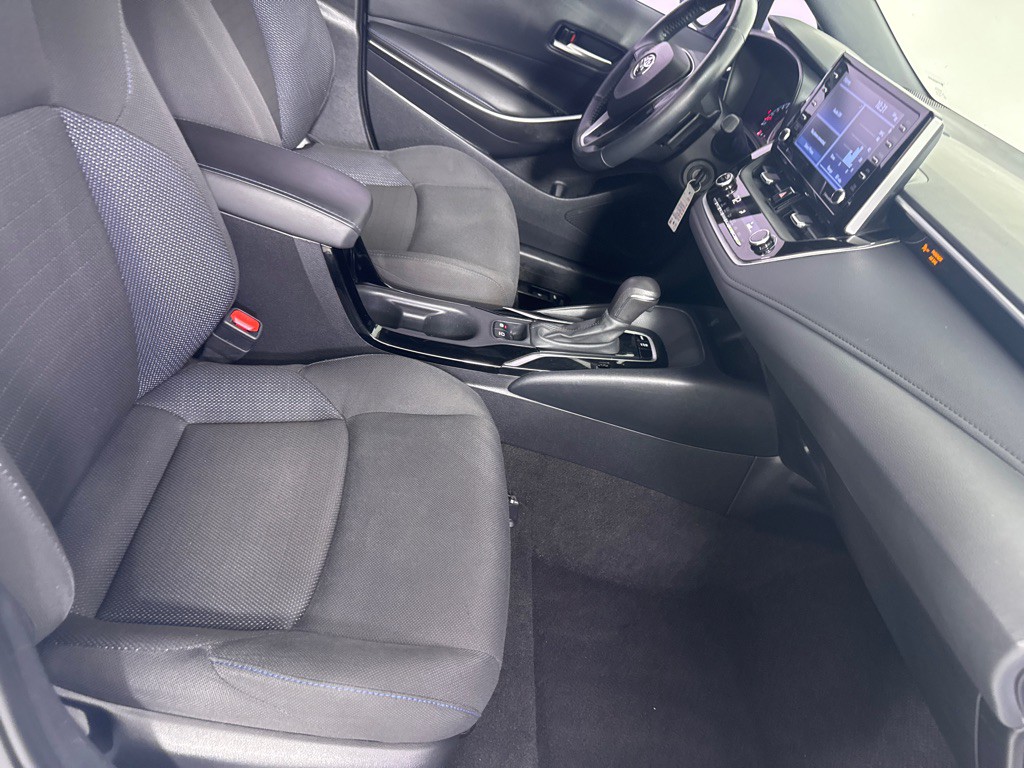 2021 Toyota Corolla Image 20