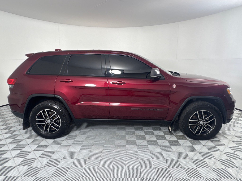 2017 Jeep Grand Cherokee Image 4