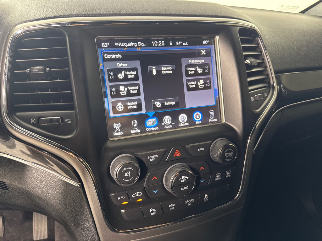 2017 Jeep Grand Cherokee Image 17