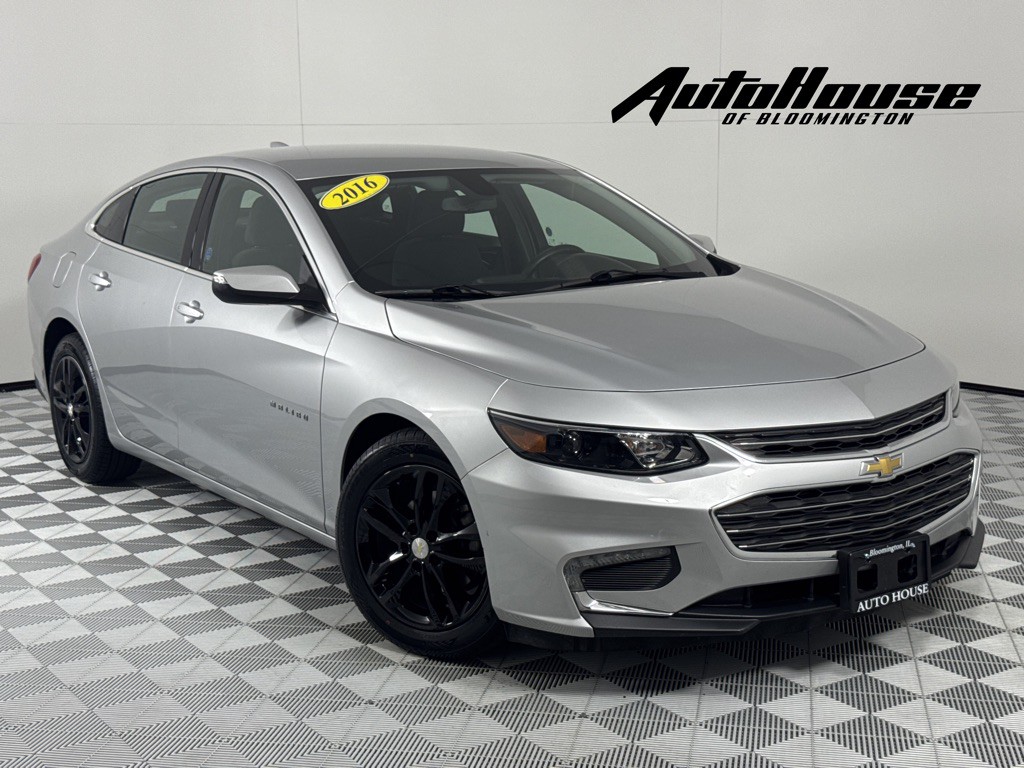2016 Chevrolet Malibu Image 1