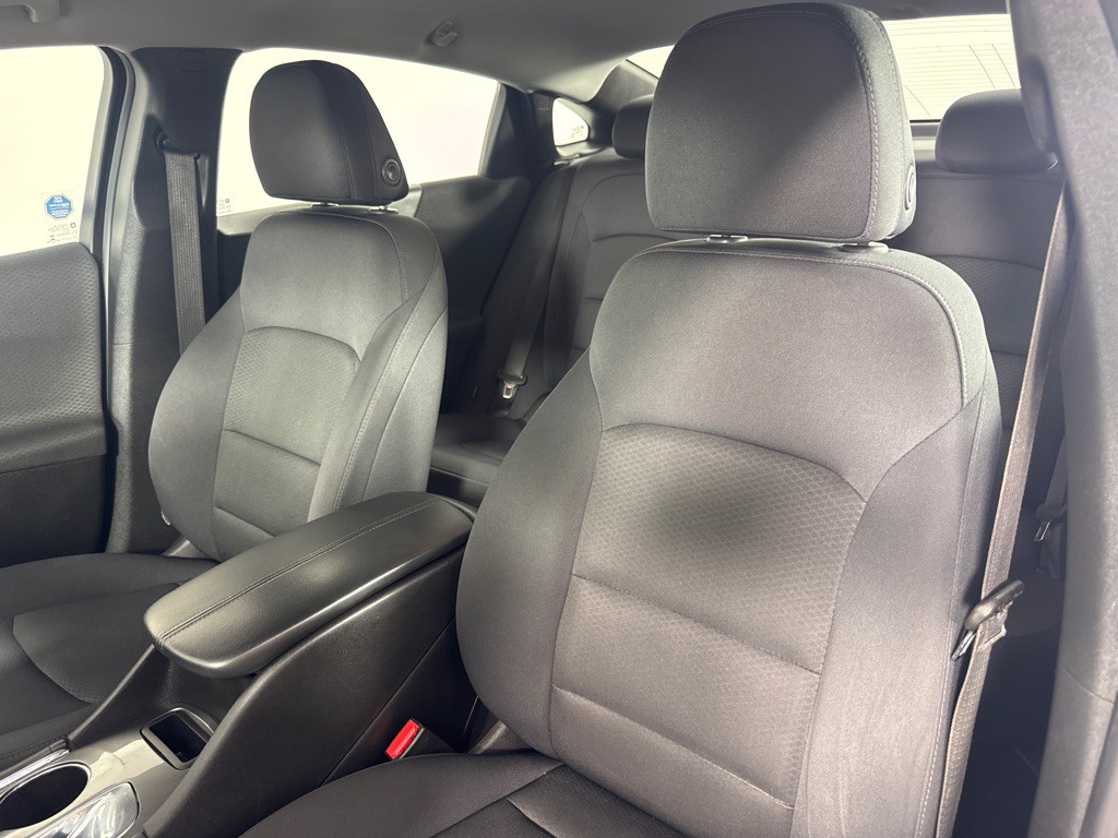 2016 Chevrolet Malibu Image 10