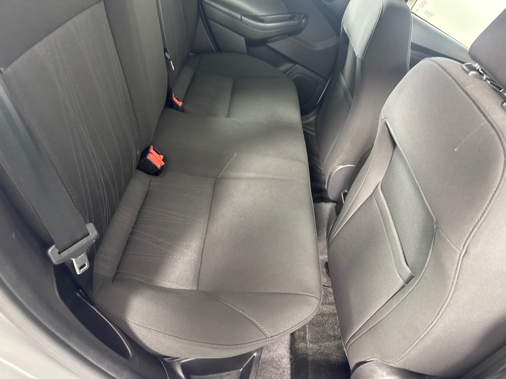 2015 Ford Focus Image 19