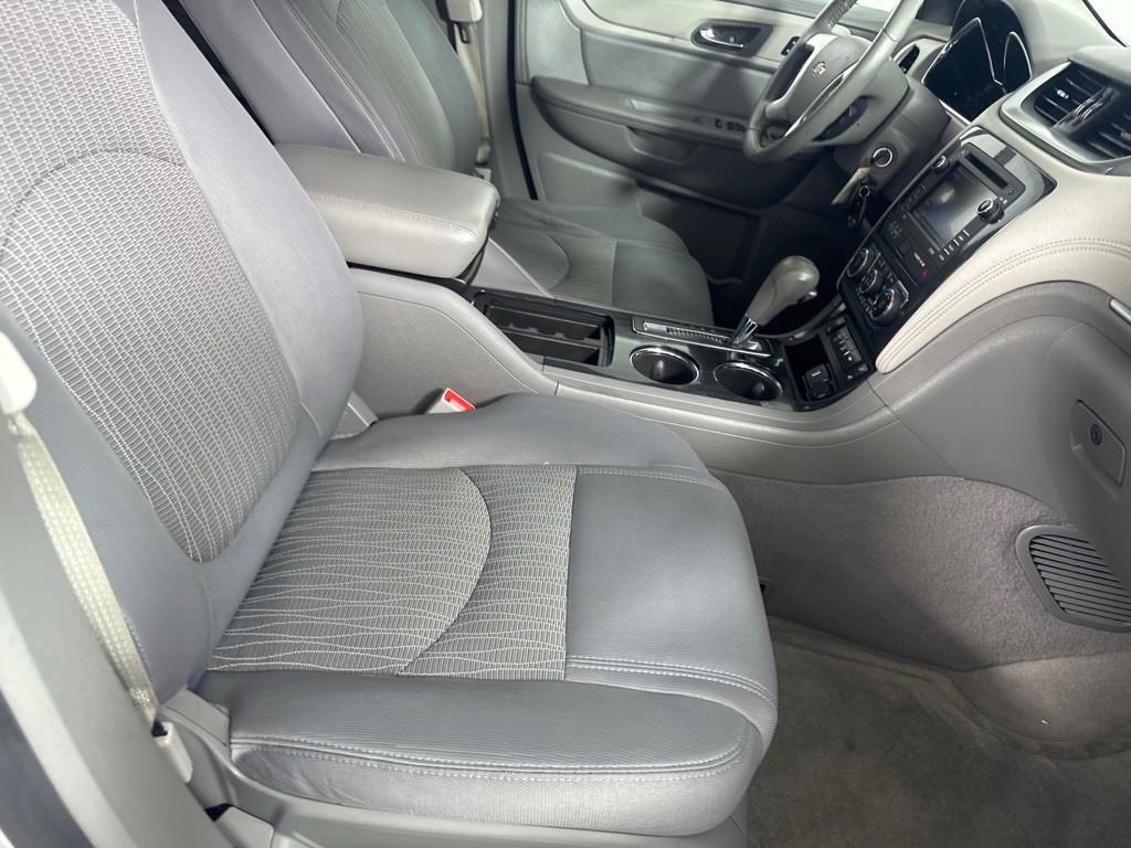 2015 Chevrolet Traverse Image 23