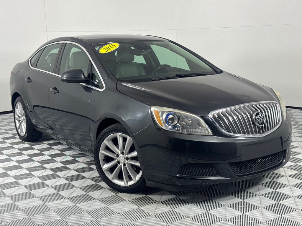 2015 Buick Verano Image 2