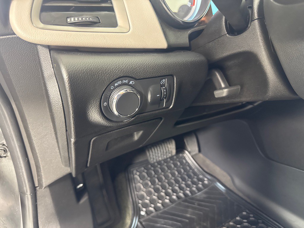 2015 Buick Verano Image 15