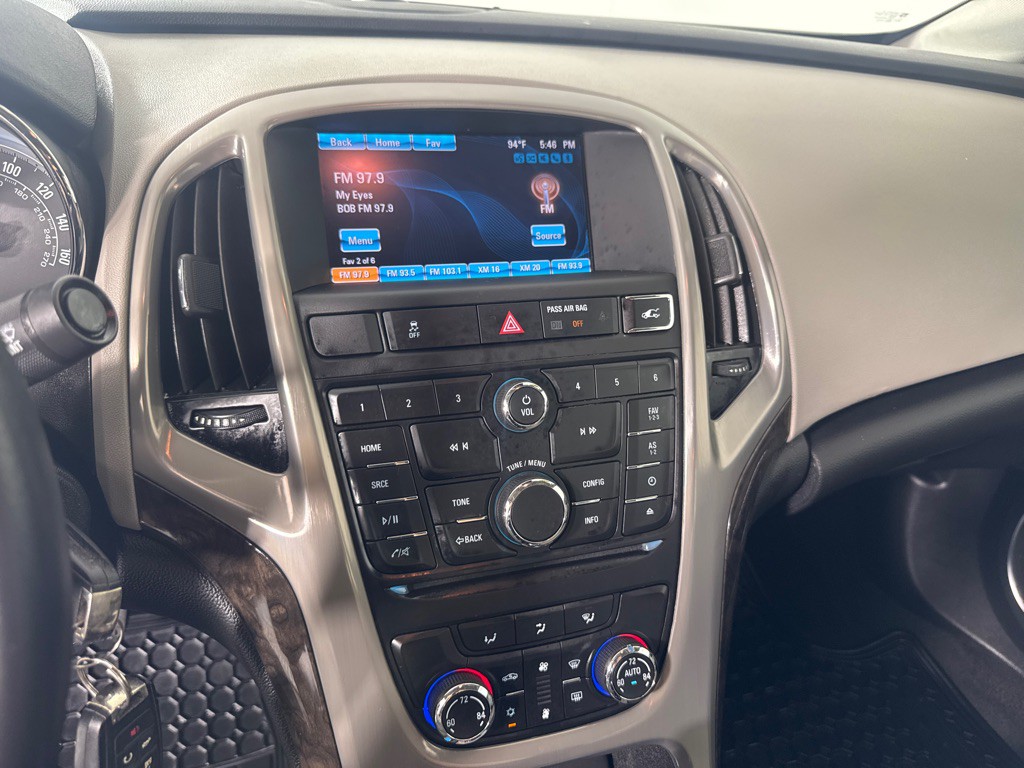 2015 Buick Verano Image 17