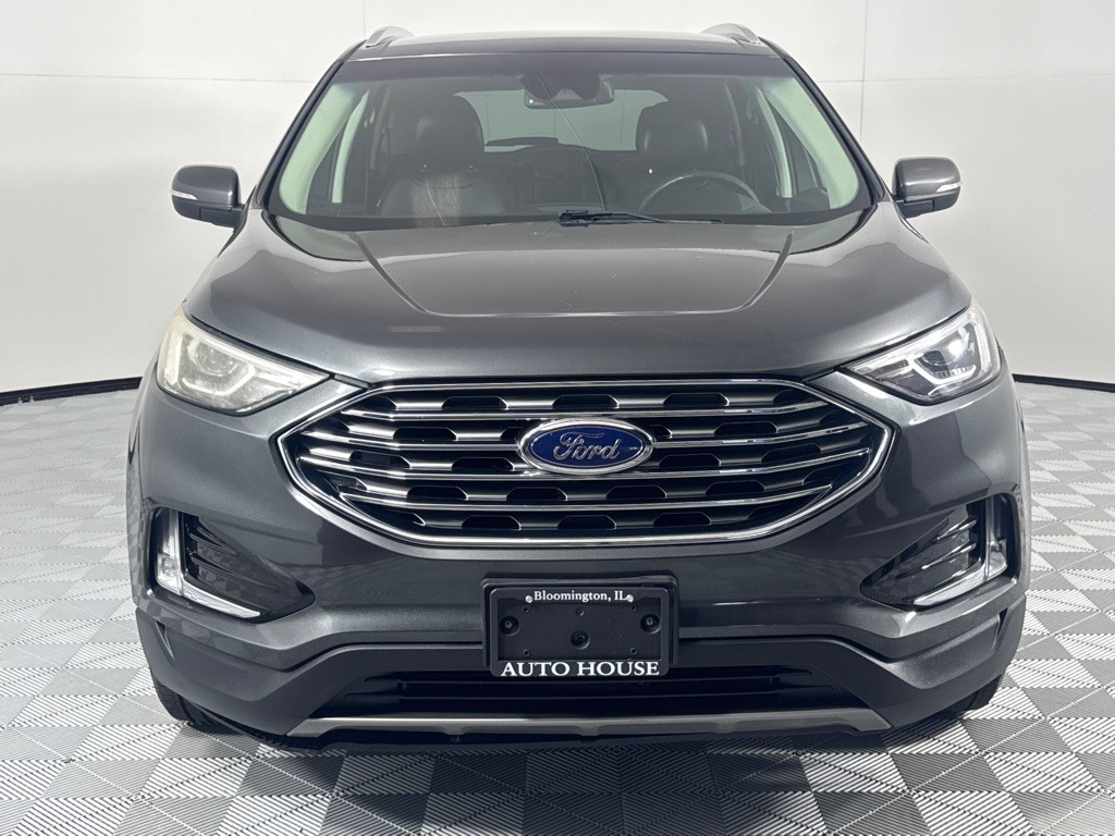 2019 Ford Edge Image 8