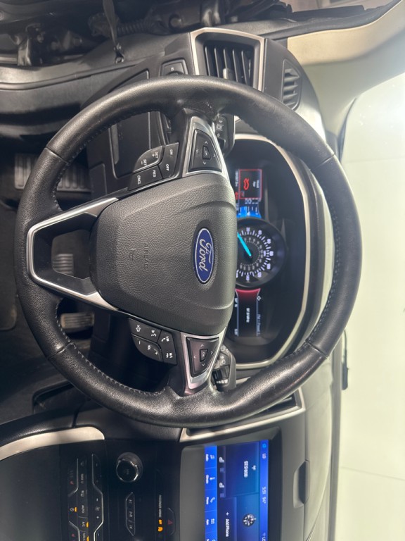 2019 Ford Edge Image 13