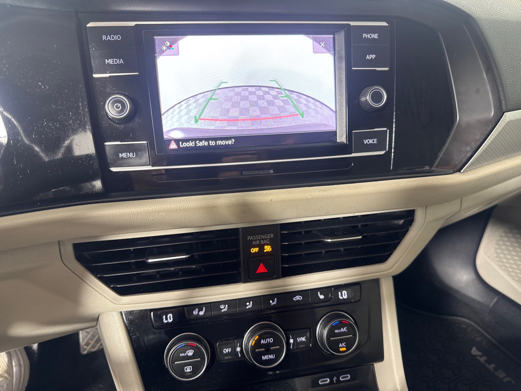 2021 Volkswagen Jetta Image 18