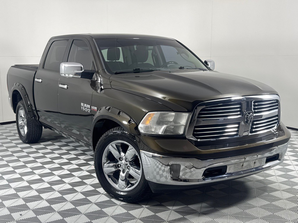 2014 RAM 1500 Image 2