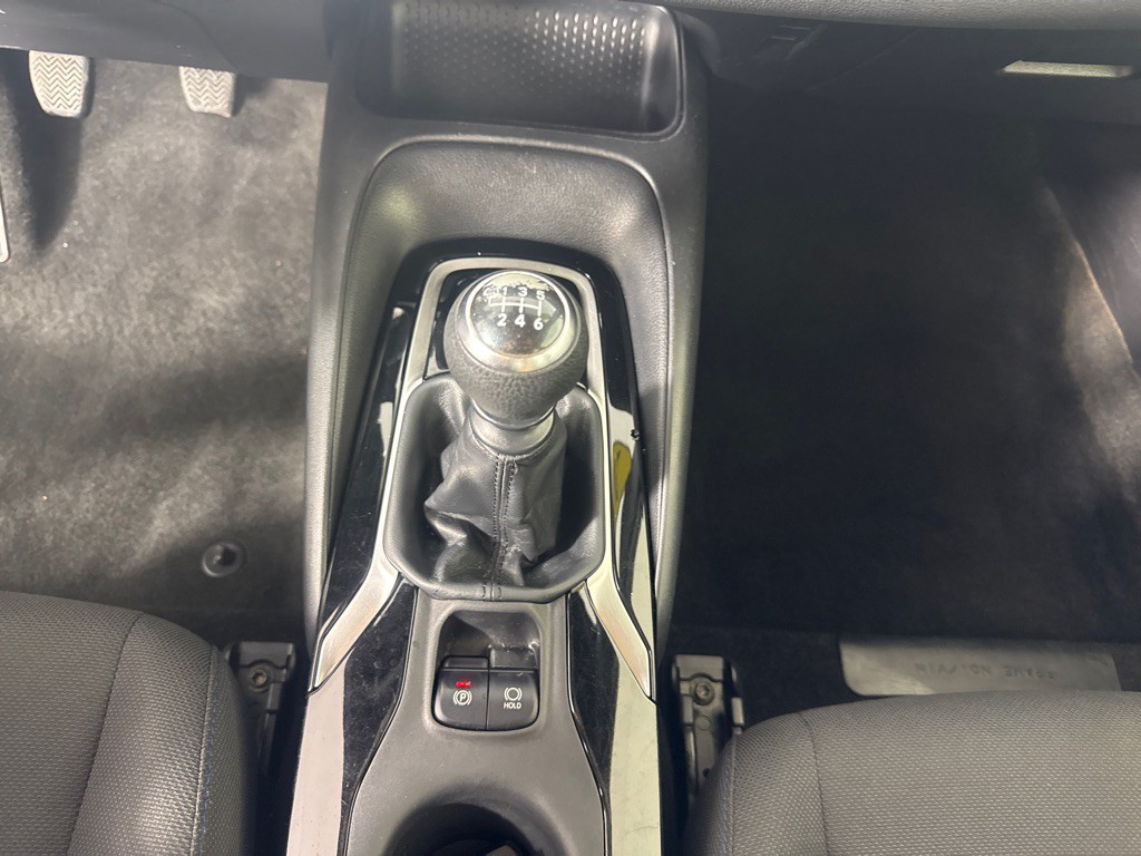 2022 Toyota Corolla Image 16