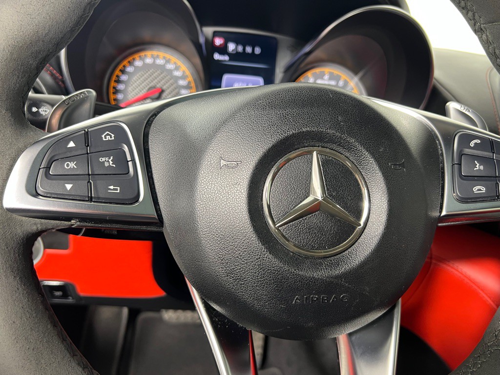 2016 Mercedes-Benz AMG GT Image 22