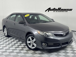 Image for 2014 Toyota Camry SE ID: 6768781