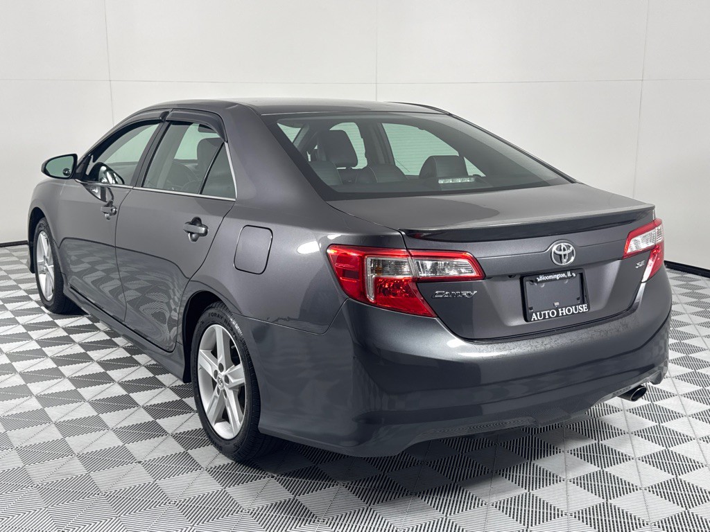 2014 Toyota Camry Image 7
