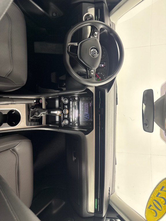 2022 Volkswagen Passat Image 28