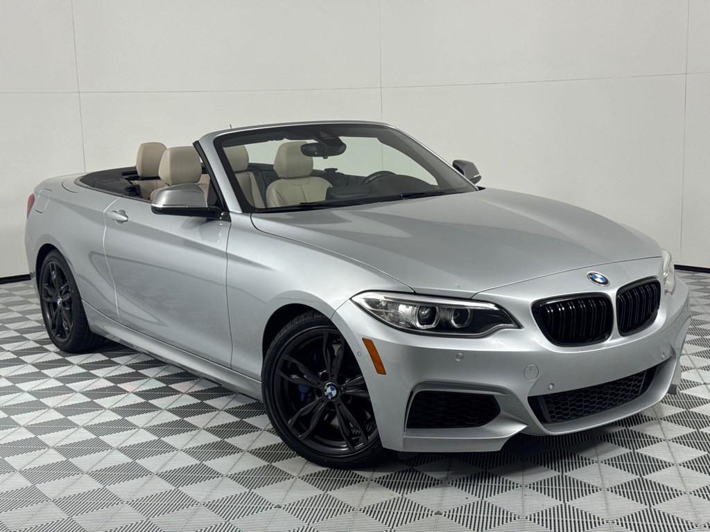 2017 BMW 2 Series Image 2