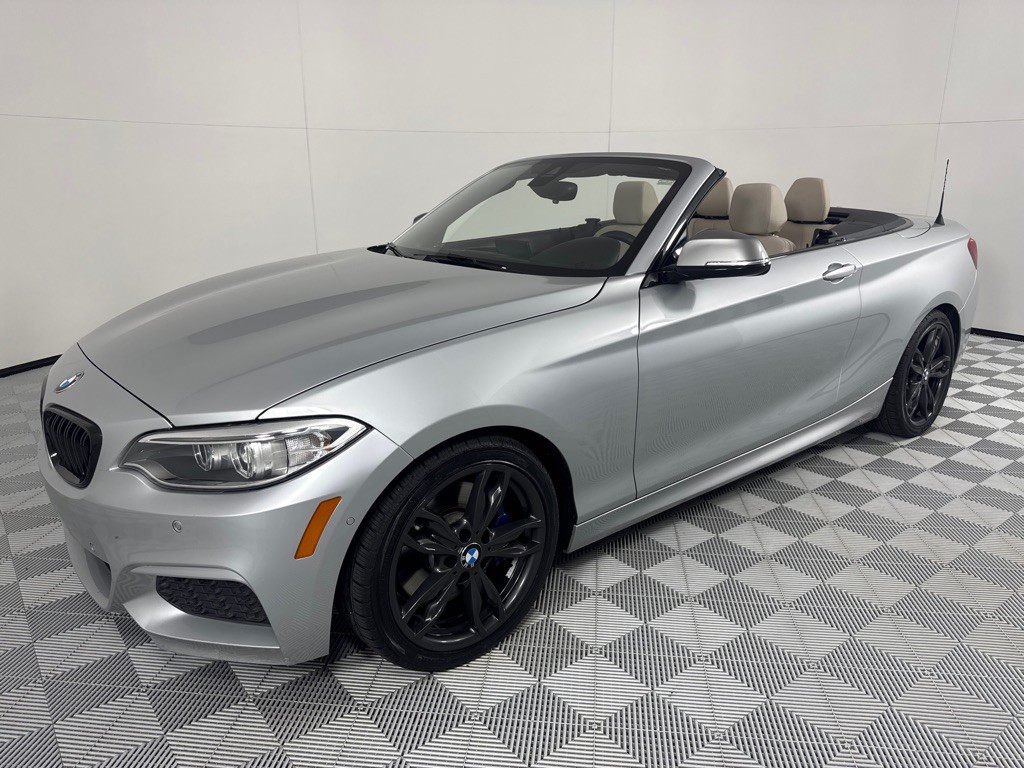 2017 BMW 2 Series Image 10