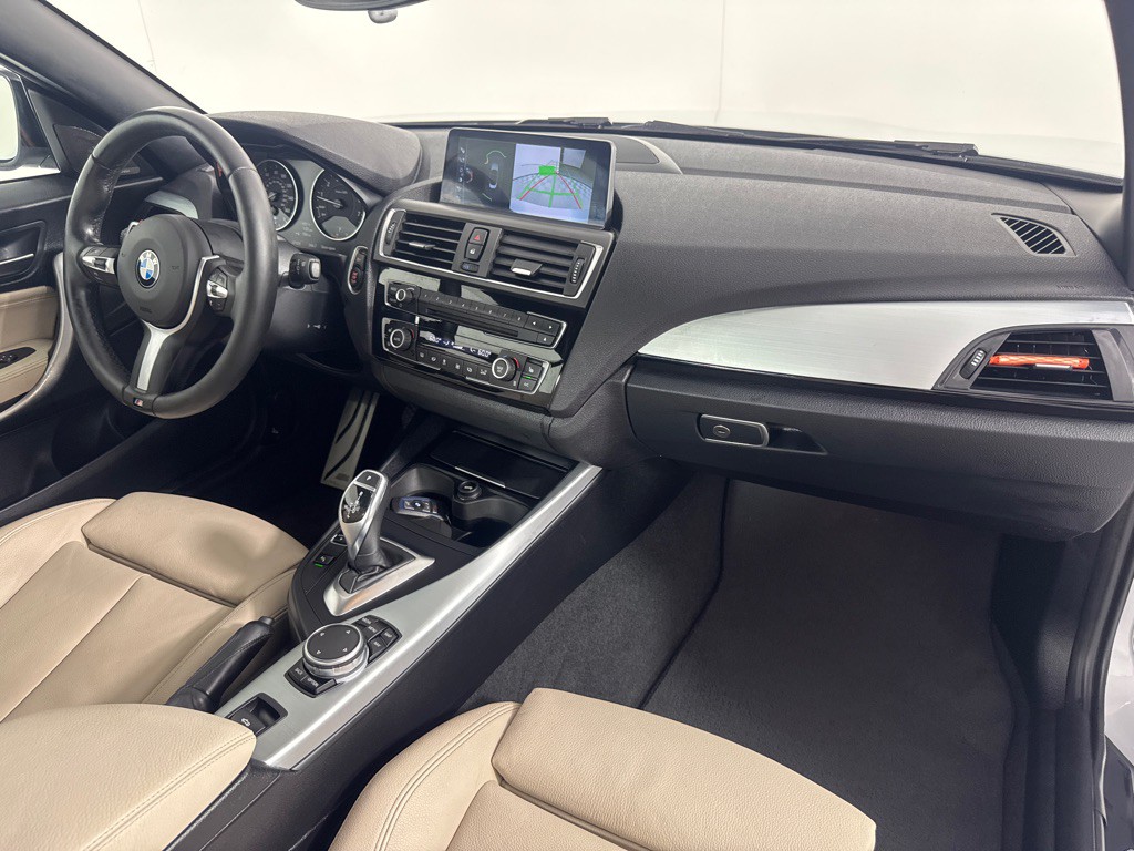 2017 BMW 2 Series Image 33