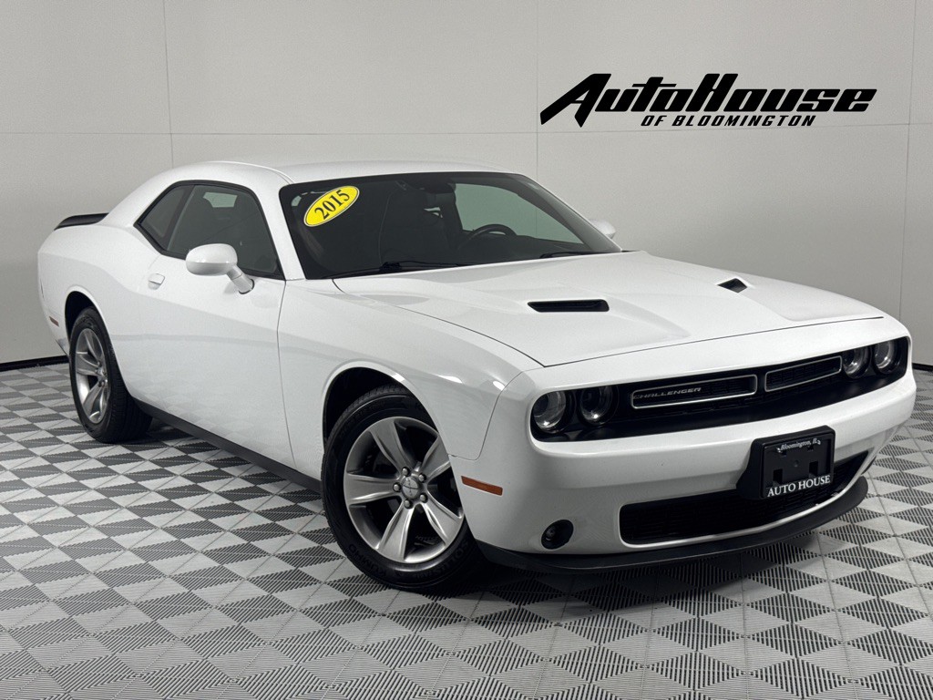 2015 Dodge Challenger Image 1