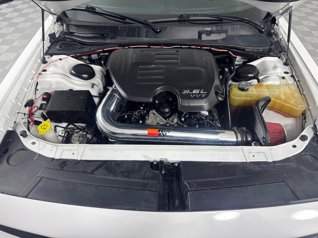2015 Dodge Challenger Image 22