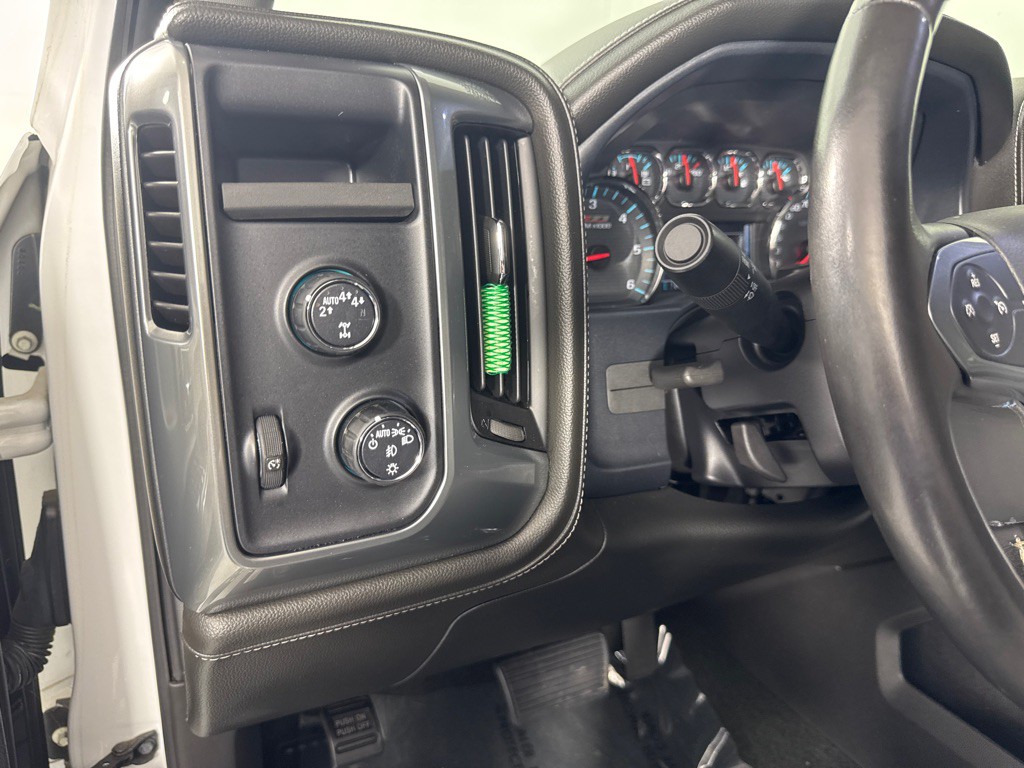 2017 Chevrolet Silverado 1500 Image 16