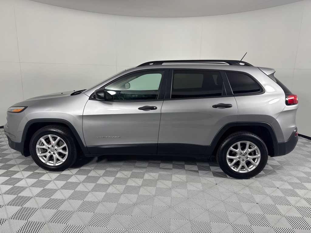 2016 Jeep Cherokee Image 5
