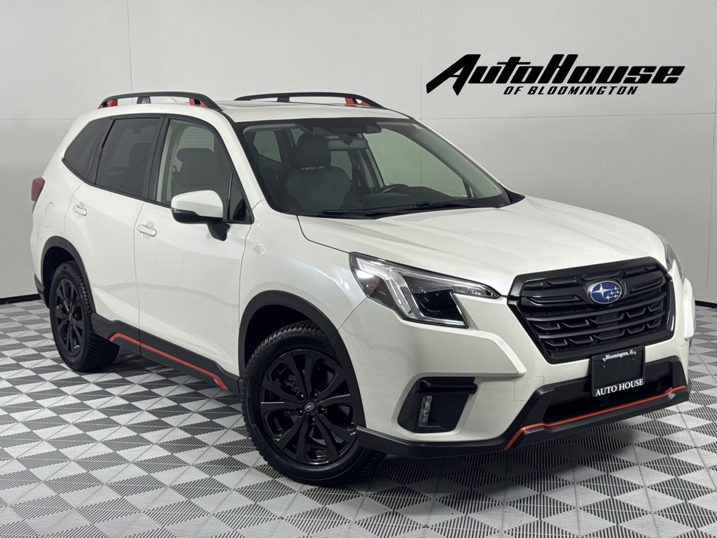 2022 Subaru Forester Image 1