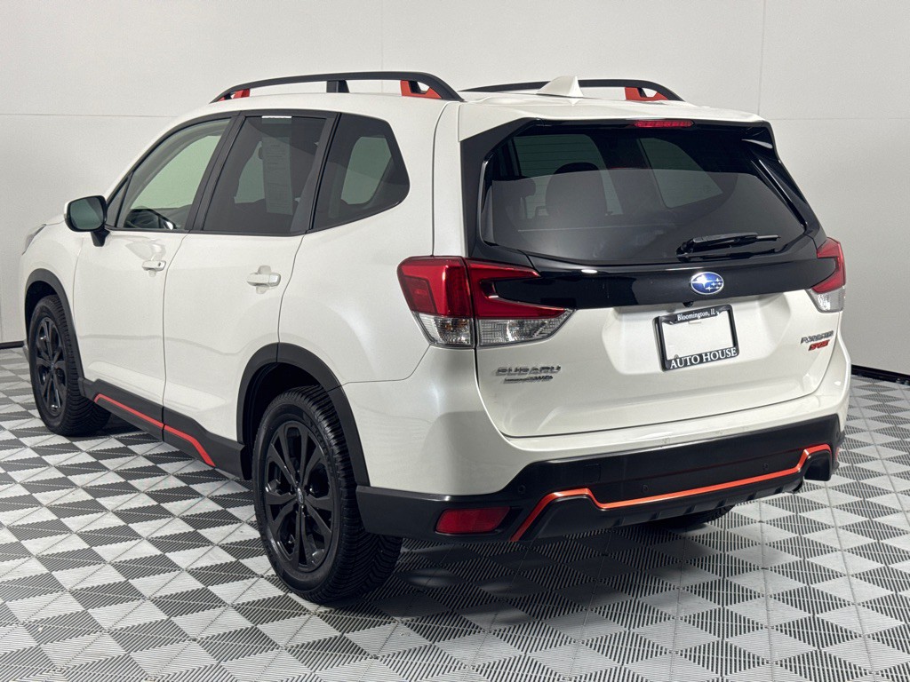 2022 Subaru Forester Image 7