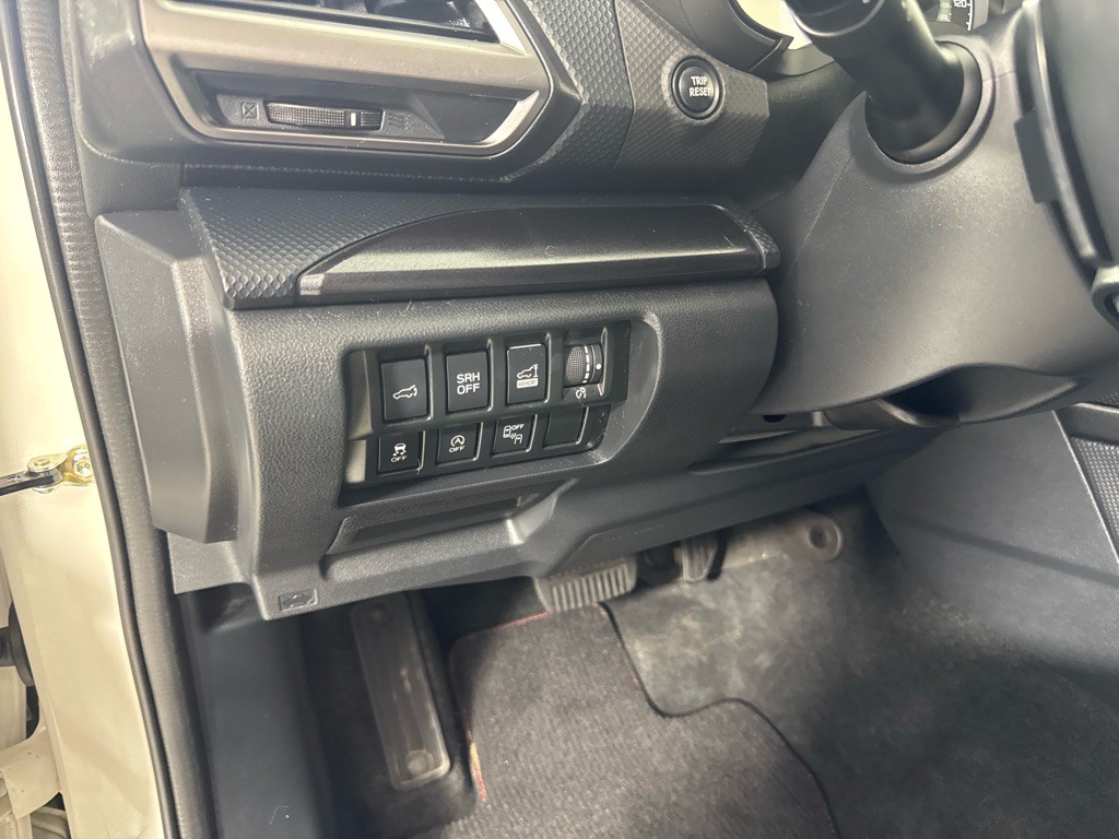 2022 Subaru Forester Image 17