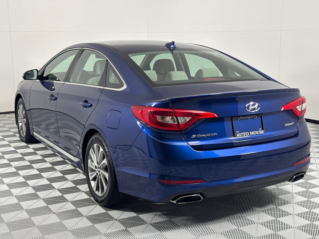 2017 Hyundai Sonata Image 5