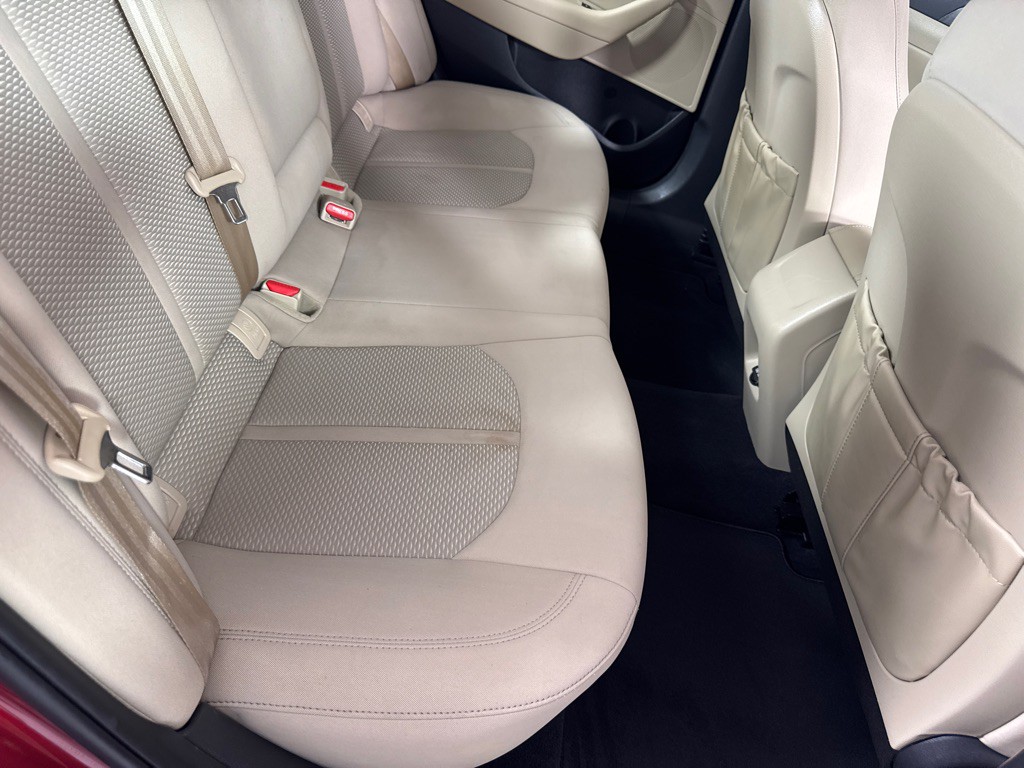 2016 Hyundai Sonata Image 19